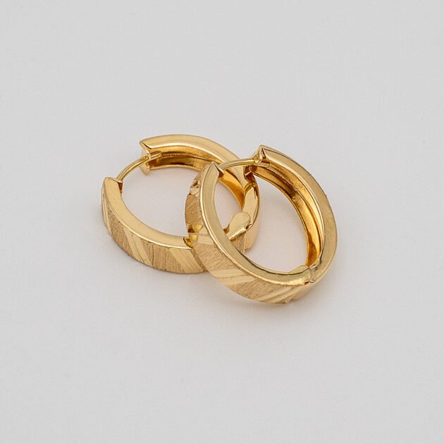 Gold earring 14kt