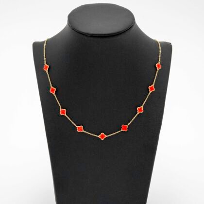 Collar de 14kt diseño flor de 4 hojas en rojo